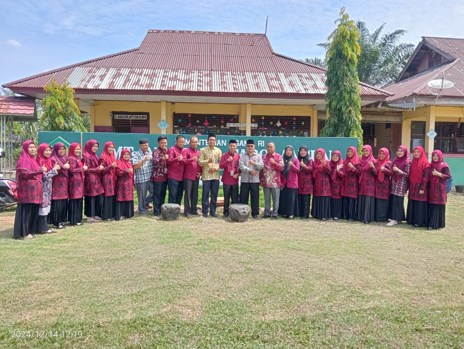MTs Negeri 2 Sarolangun  Melaksanakan Penilaian Kinerja Kepala Madrasah (PKKM) 1 Tahunan